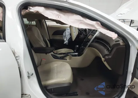 2014 Chevrolet Malibu 2Lt из США, поврежденный, VIN 1G11E5SL9EF142838